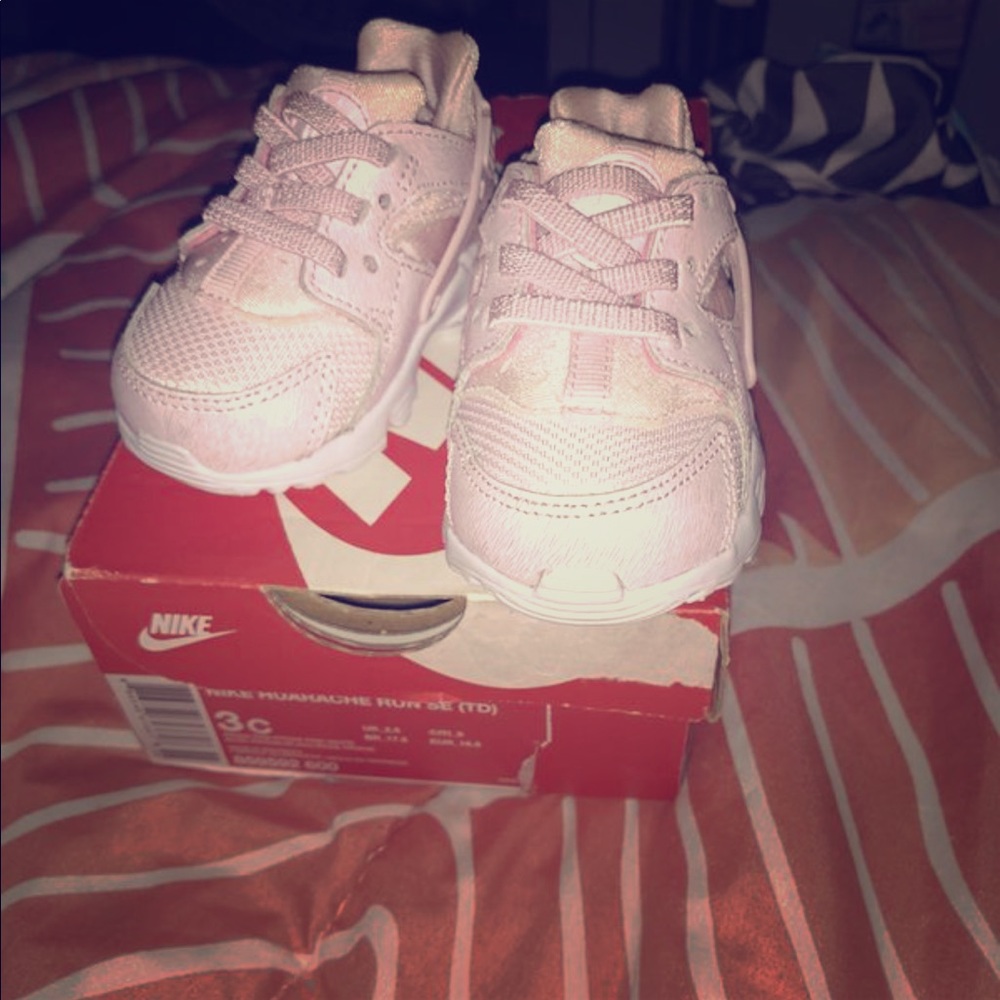 Pink Huraches
